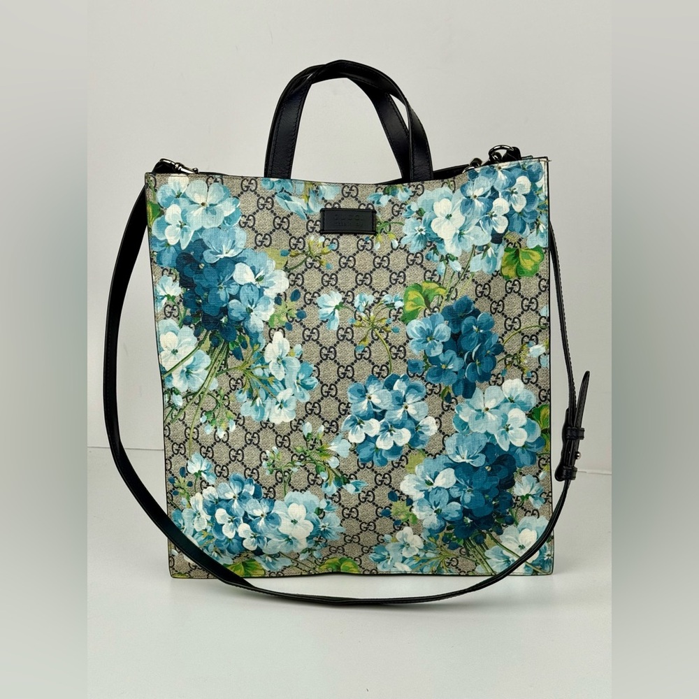 GUCCI GG Supreme Blooms Soft Vertical Tote